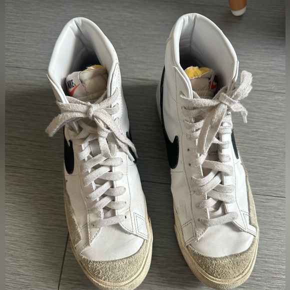 Nike Blazer Mid \'77 Vintage
 (Unisex)
